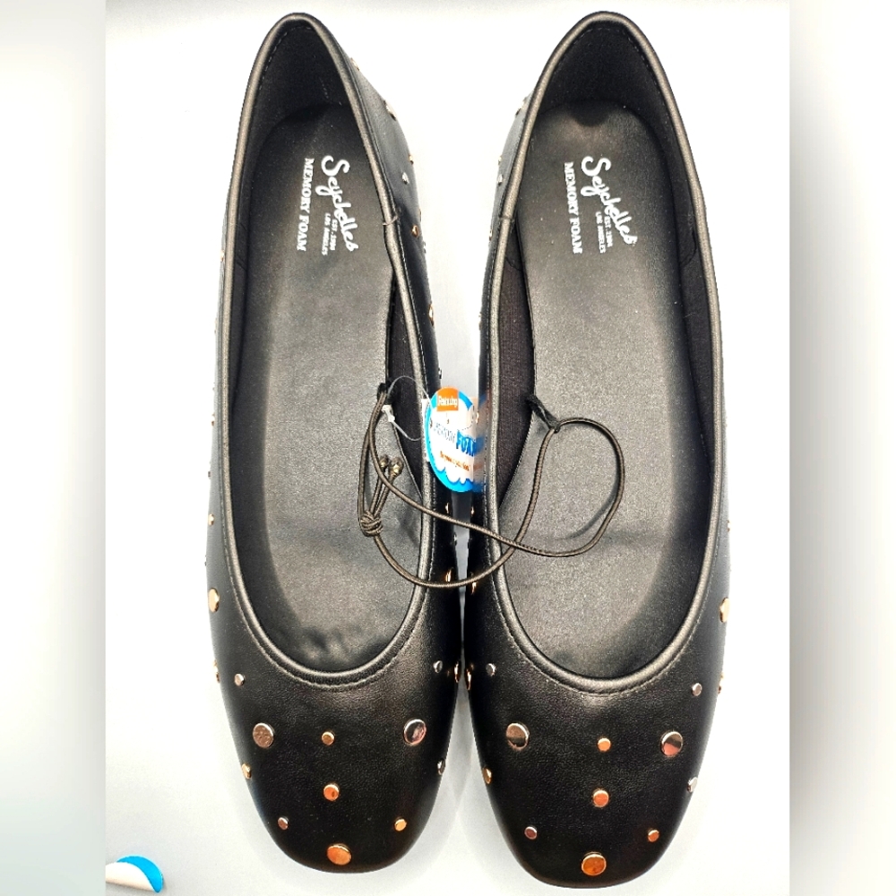 Women's Seychelles Wide Width Memory Foam Ballet Flats, Multiple Sizes.